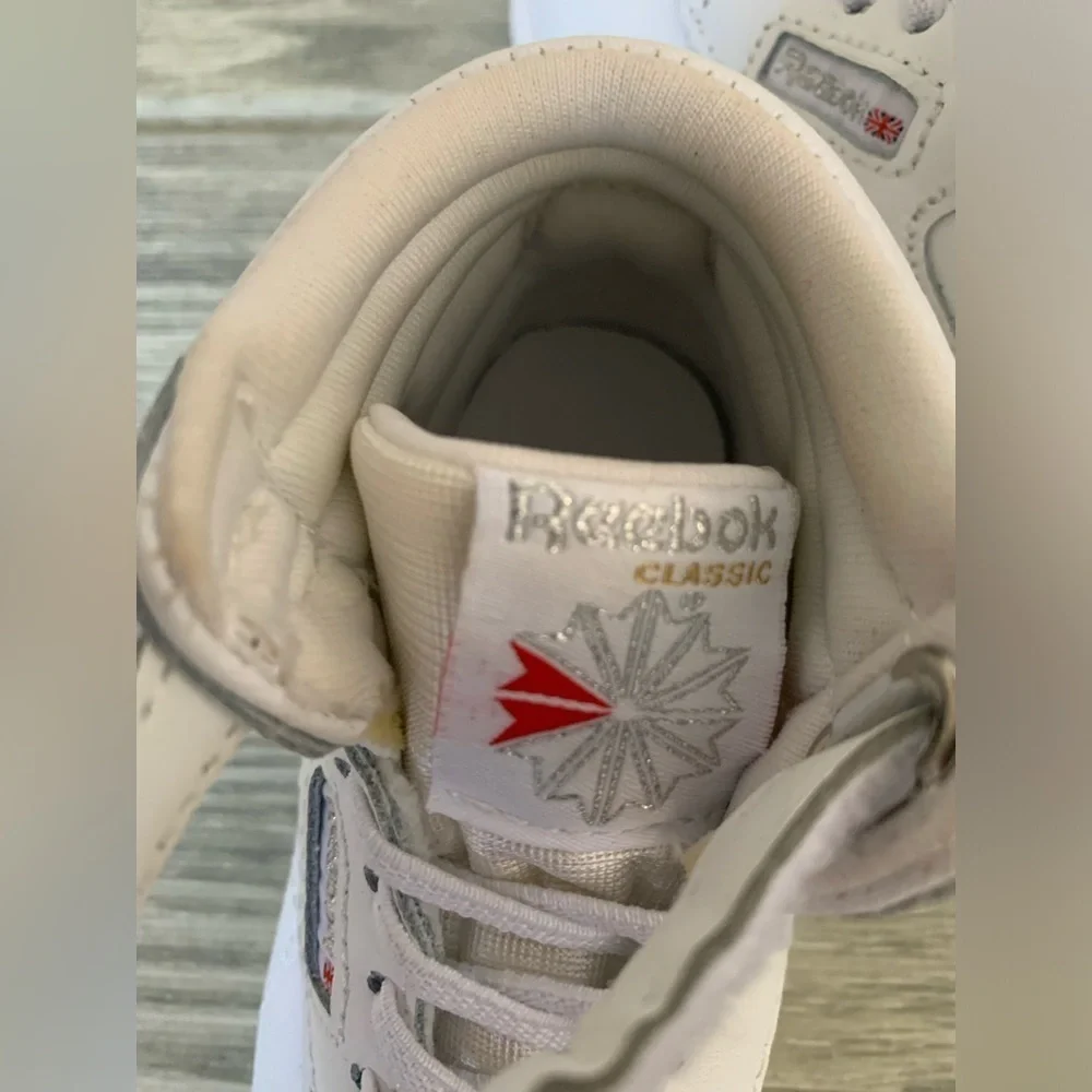 REEBOK KIDS FREESTYLE HI TODDLER WHITE SIZE 6 - Picture 12 of 13
